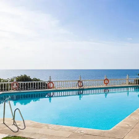 Apartment Holidays2mijas Costa Lubina Del Sol Frontline Beach, Pool, Terrace, Seaview & Parking Sitio de Calahonda