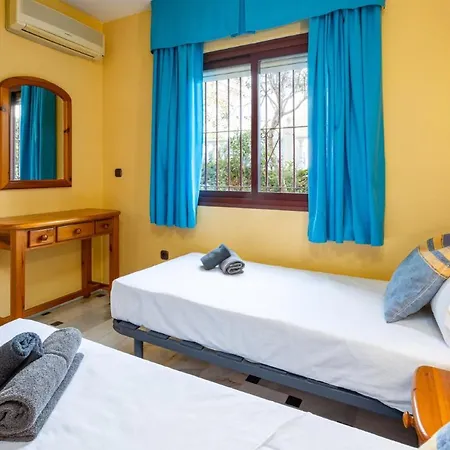 Holidays2mijas Costa Lubina Del Sol Frontline Beach, Pool, Terrace, Seaview & Parking Apartment