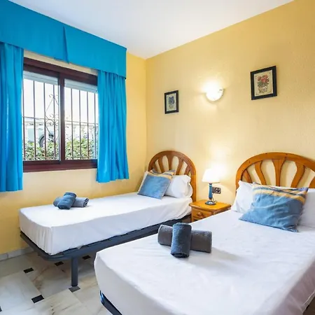 Apartment Holidays2mijas Costa Lubina Del Sol Frontline Beach, Pool, Terrace, Seaview & Parking *